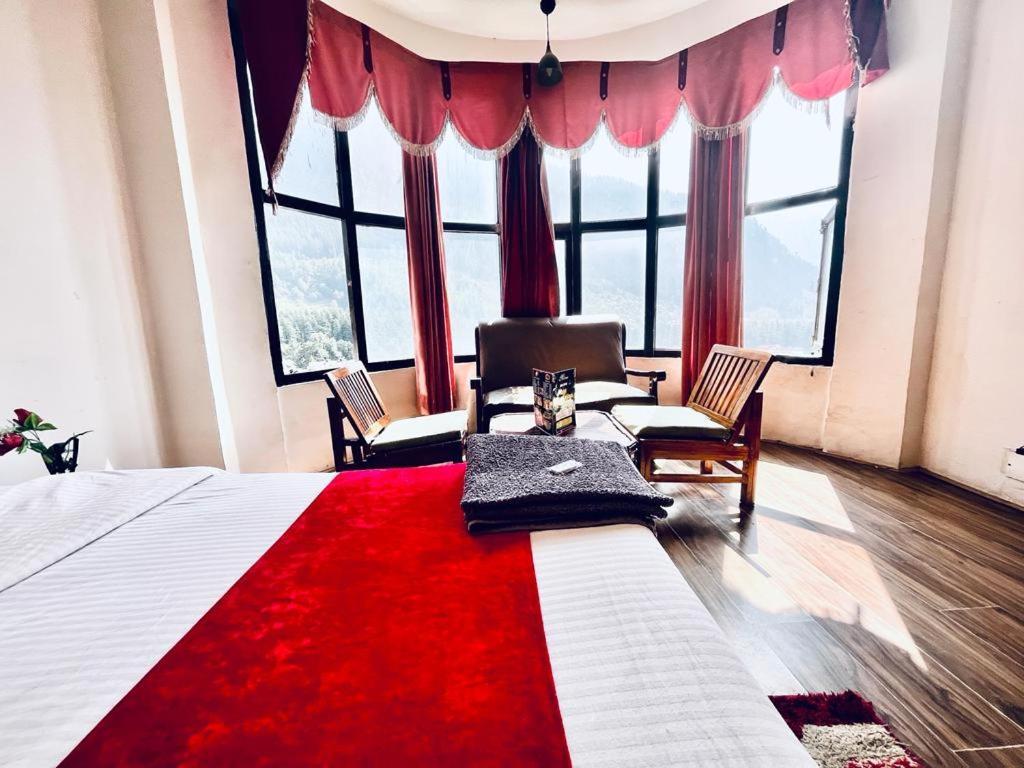 Hotel In Manali With Mountain View Near Mall Road エクステリア 写真