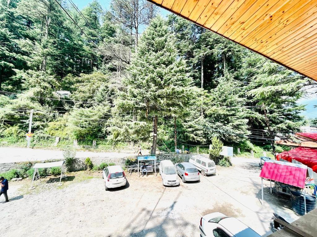 Hotel In Manali With Mountain View Near Mall Road エクステリア 写真